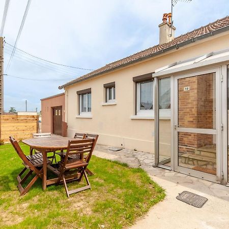 Gite Renardeau - Maison A Deux Pas Du Centre Ville Carentan Exterior foto